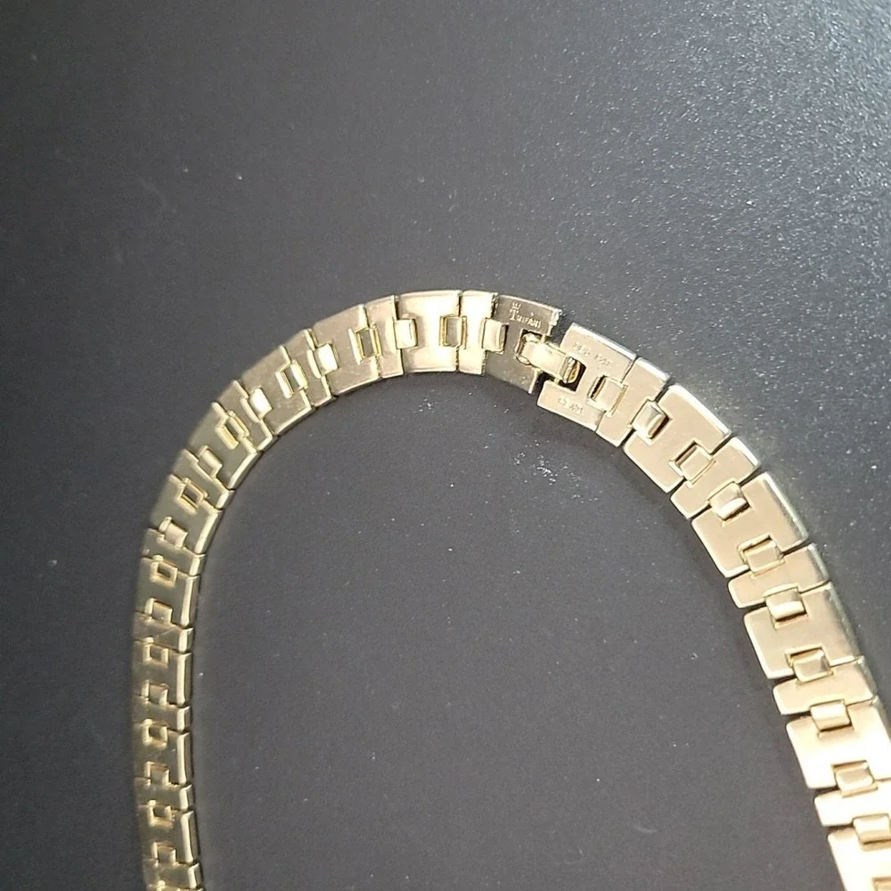Vintage Crown Trifari Gold Brick Link Choker Necklace 15‎ Inch Old Money